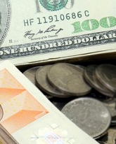 В среду доллар и евро растут