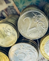 Доллар торгуется на уровне 66,62 рубля