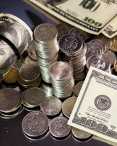 Рост доллара продолжается