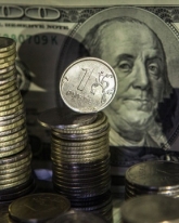 Рубль продолжает снижение