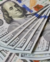 Доллар прибавил 40 копеек