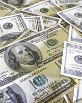 Доллар потерял 19 копеек