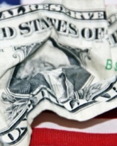 Доллар потерял 24 копейки