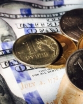 Рубль отыграл 45 копеек