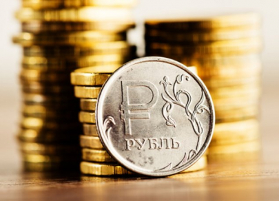 В понедельник доллар опустился до 66 рублей