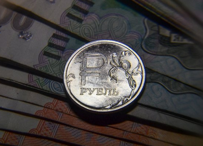 Рубль обновил максимум к евро