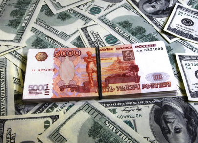 Утреннее снижение нефти прерывает рост рубля