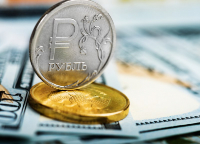 Российская валюта старается удержаться на плаву