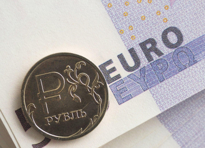 Евро может обновить дно. Ближайшие прогнозы по USD/RUB и EUR/RUB