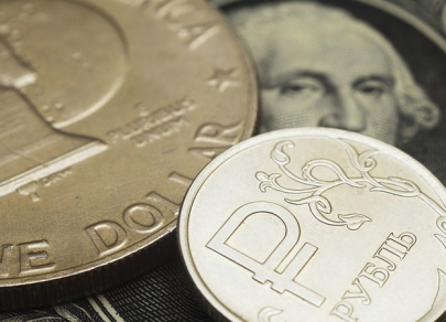 Рубль снижается на маркете, украинские облигации не пользуются спросом