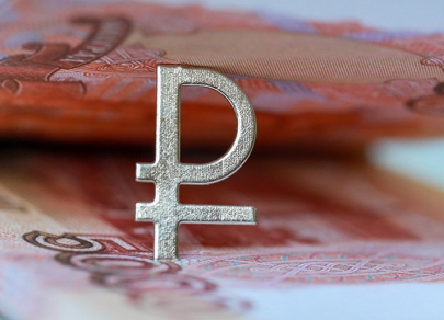 Рубль держит интригу