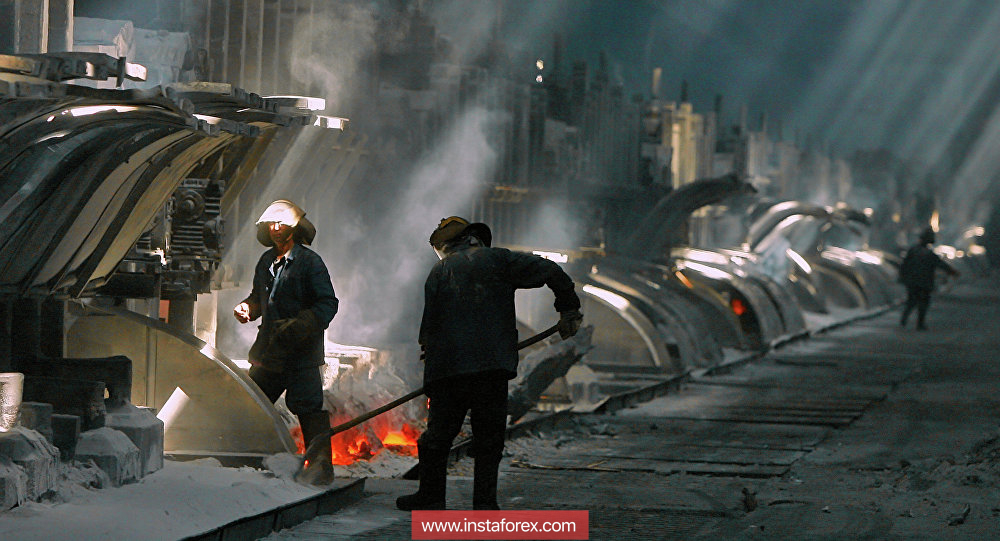 За полугодие мировой выпуск алюминия сократился на 1,1%