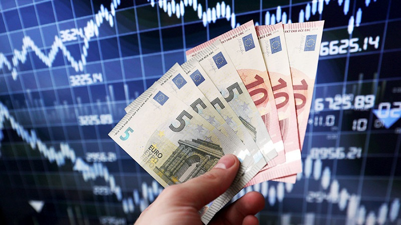 Deutsche Bank «хоронит» доллар, ожидая евро по $1.40