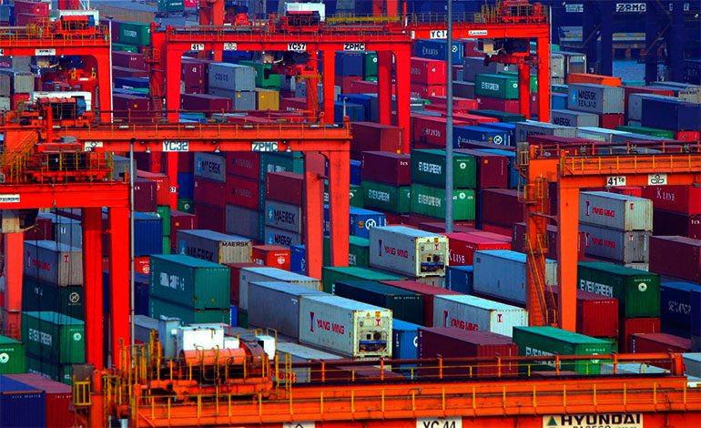 КНР снизит тарифы на промышленные товары