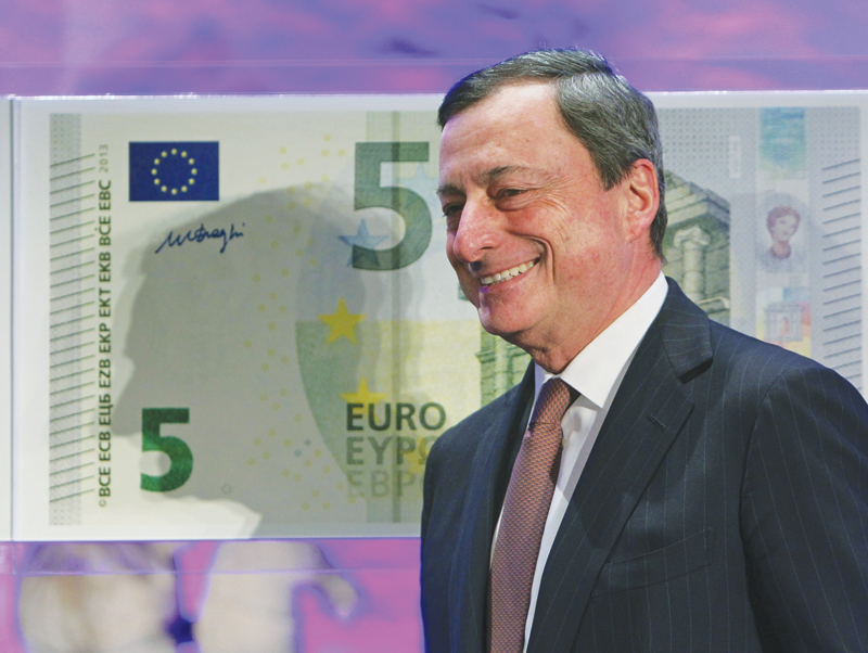 Слабеющая инфляция портит планы ЕЦБ и евро