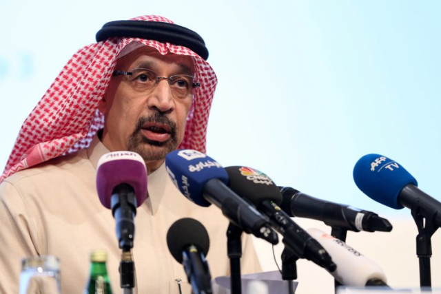 Саудовская Аравия в апреле сократит экспорт нефти