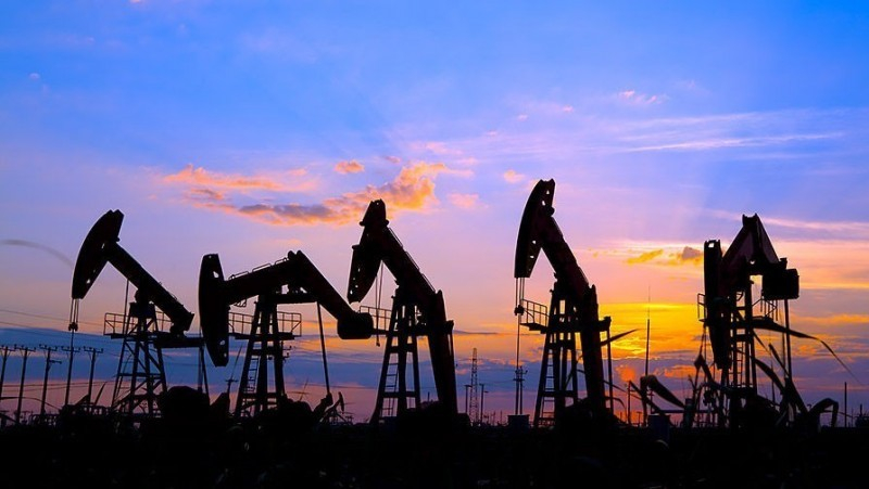 Нефть ожидаемо начала снижаться в цене, уход Ирана рынок не заметит