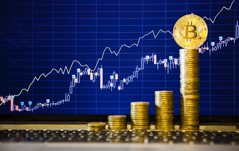  Direction vers le haut: le taux de change de Bitcoin gagne du terrain