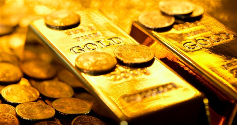 Золото делает ставку на провал торговых переговоров и смягчение политики ФРС