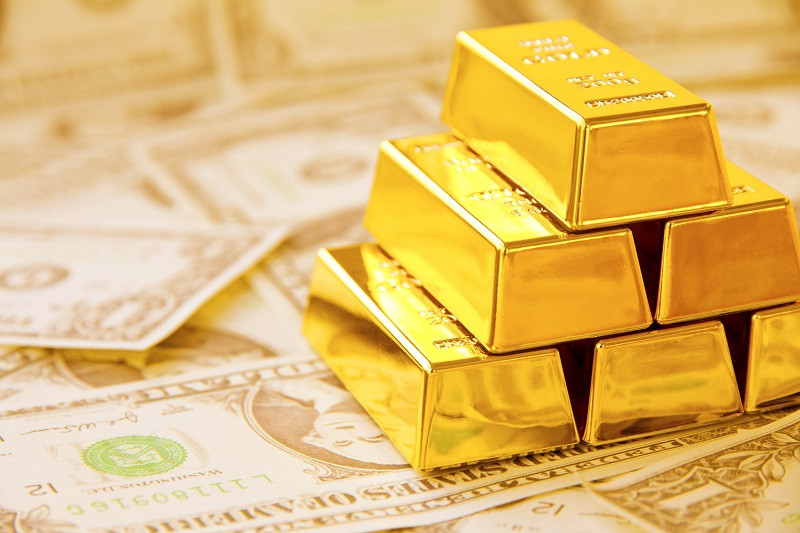 Золото: между $1400 и $1700 – один рывок?
