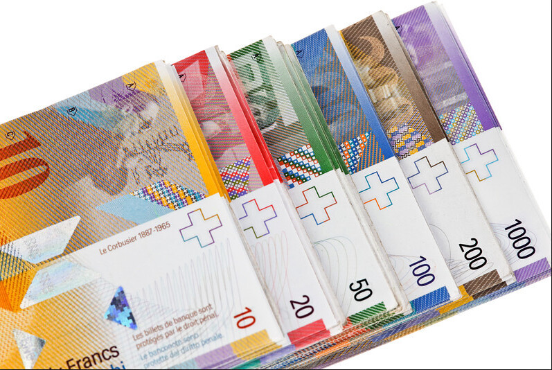 Взлет на скандале: швейцарский франк достиг высот