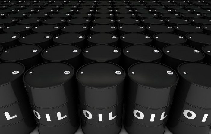 Нефть обвалилась: запасов слишком много