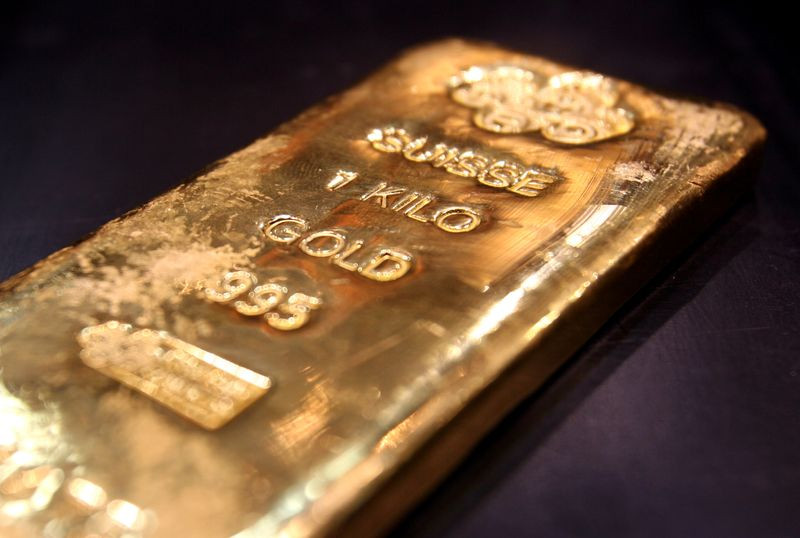 И на старуху бывает проруха: золото неожиданно упало в цене
