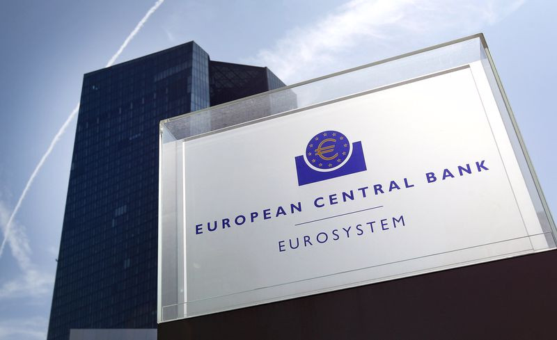 EUR/USD: ЕЦБ оставил открытой дверь для дальнейшего смягчения, евро угрожает серьезное ослабление?