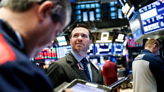 Stock markets grew ahead of the holidays