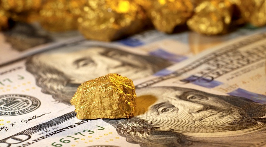 Gold versus US dollar: precious metal cannot take punch