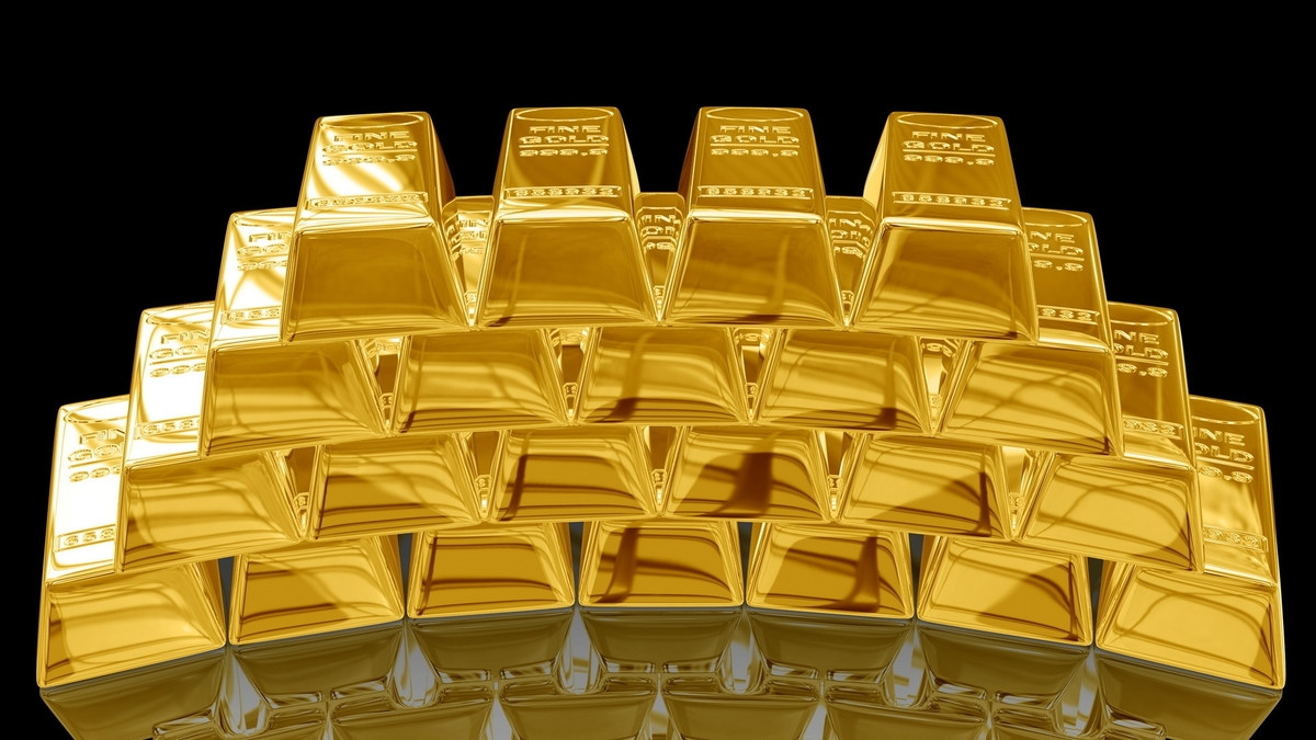 Золото-супермен: инвесторы снова верят, что металл спасет их портфели от инфляции