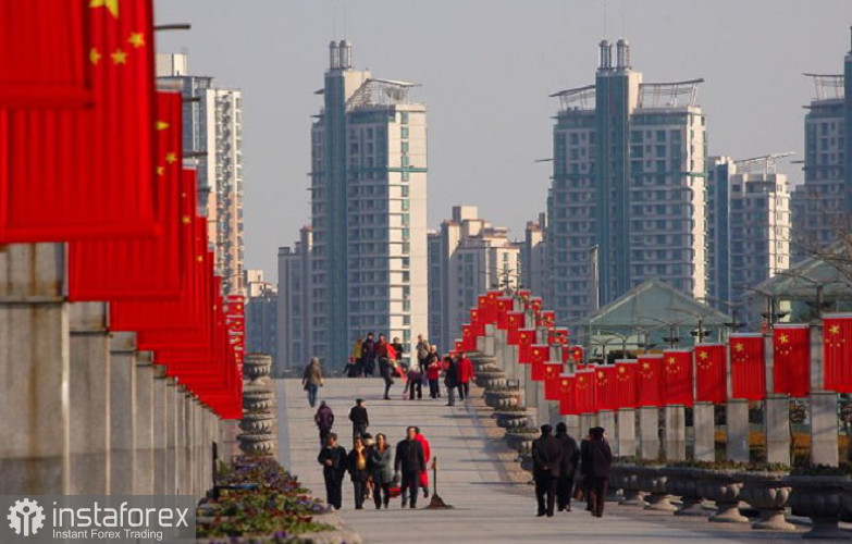 Сектор недвижимости вновь подводит экономику Китая накануне выхода отчетов