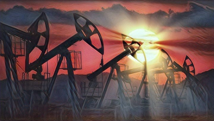  Oil prices fall as US mulls releasing strategic reserves