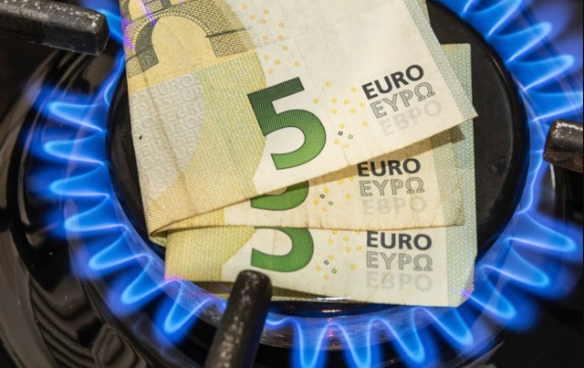 Стоимость голубого топлива в Европе снизилась, но кризис не отпускает