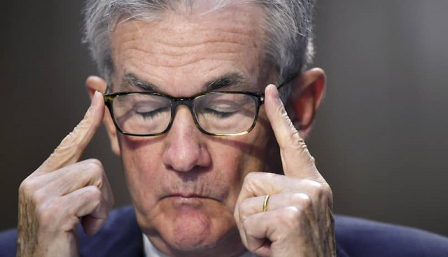 Jak dnešní zasedání Fedu ovlivní směřování eura a libry?