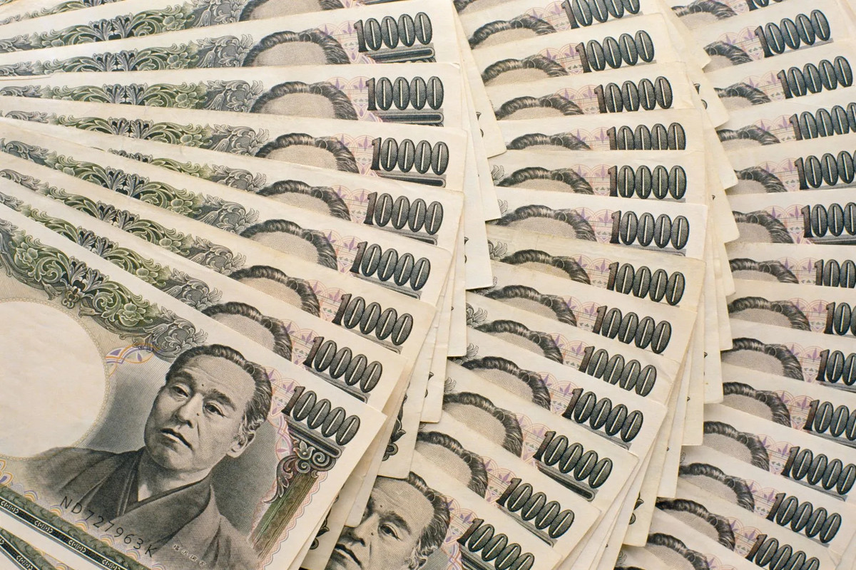 El yen japonés sube inesperadamente