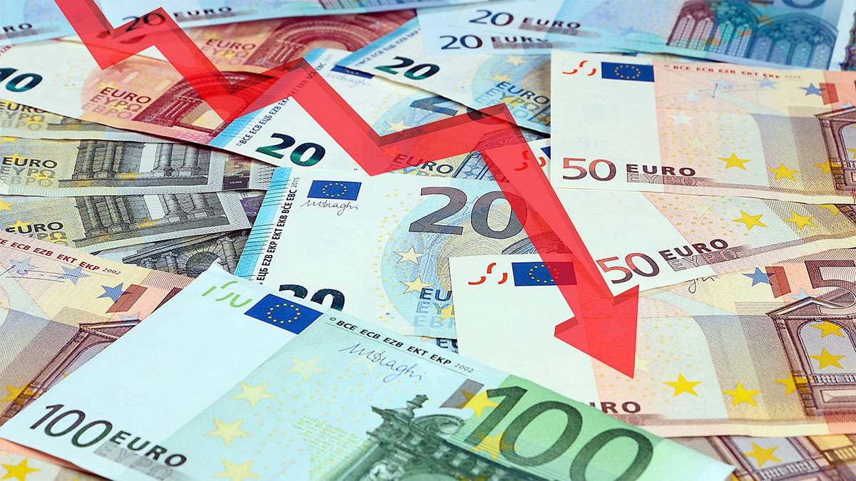 Валютное падение. Евро валюта. Доллар и евро. Иностранная валюта евро. Евро в рубли.