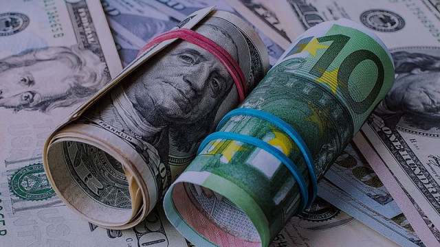 EUR/USD: dollar retreats, but warns investors: do not fight with the Fed and do not rush to buy euros
