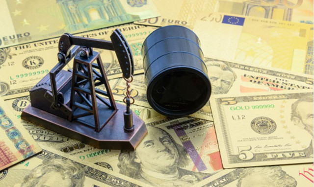 Oil prices are rapidly falling