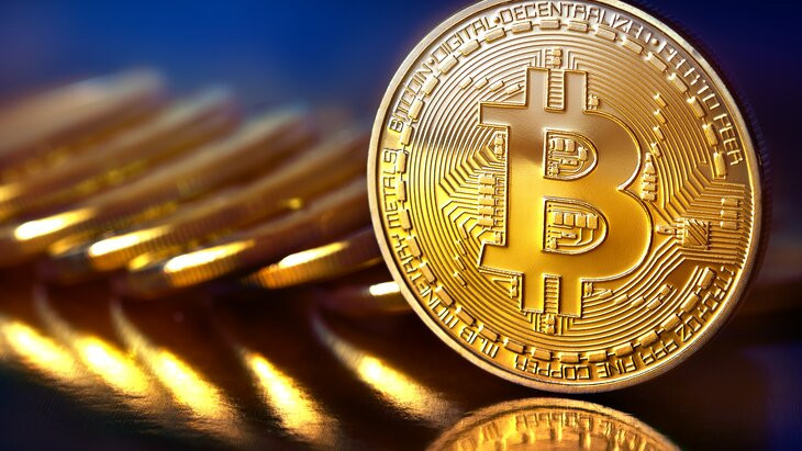 Bitcoin inizia a risalire dopo aver raggiunto i livelli più bassi dell'estate 2022 