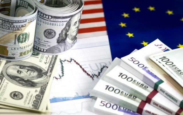 EUR/USD memulai minggu trading yang baru dengan catatan positif