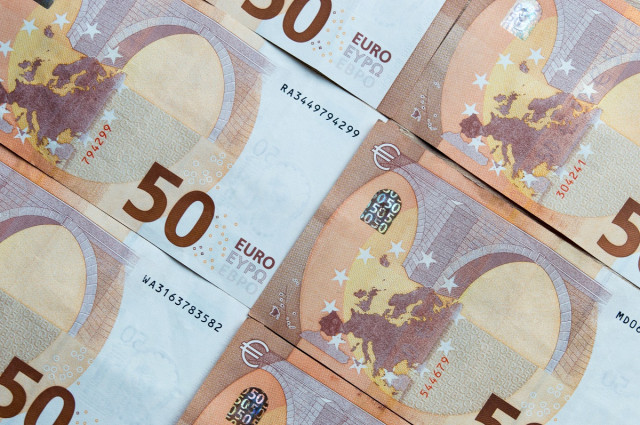 EUR/USD. Еврото получи удар от вдъхване.
