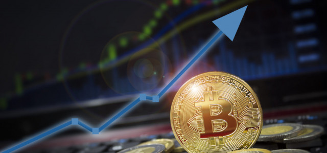 Bitcoin během čtvrtečního obchodování prudce vzrostl