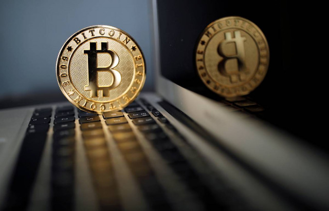 Some crypto investors cautious about immature Bitcoin 