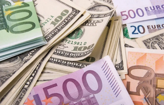 EUR/USD review and analysis: consolidation ahead of U.S. data