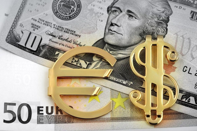 EUR/USD. Доллар настраивается на заседание ФРС