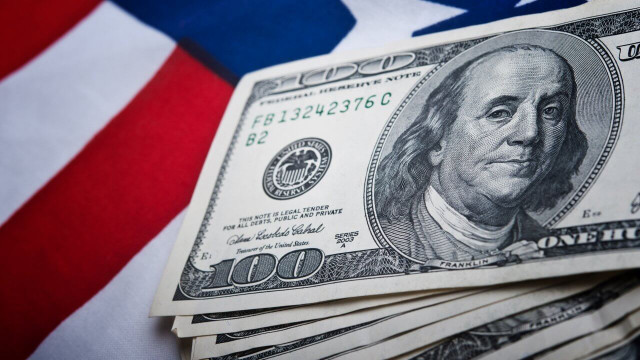 Долар підтримав зростання зарплат у США? USD лідирує, EUR іде в тінь