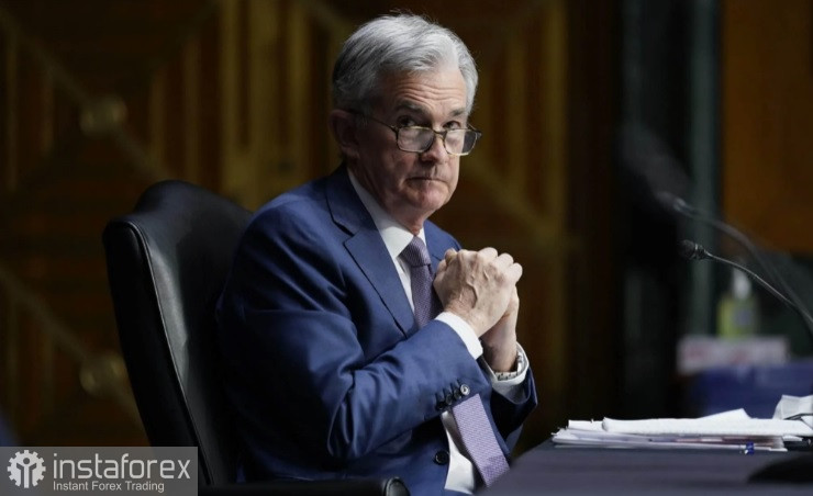  El presidente de la Fed, Powell, mantiene su postura de halcón