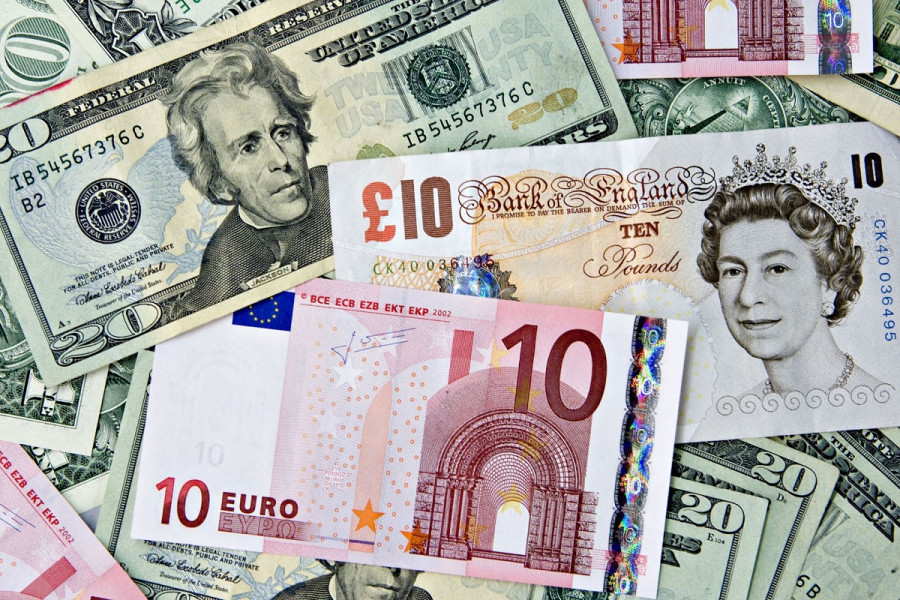 Доллар копит силы. Евро и фунт ударились в политику. Обстановка накаляется