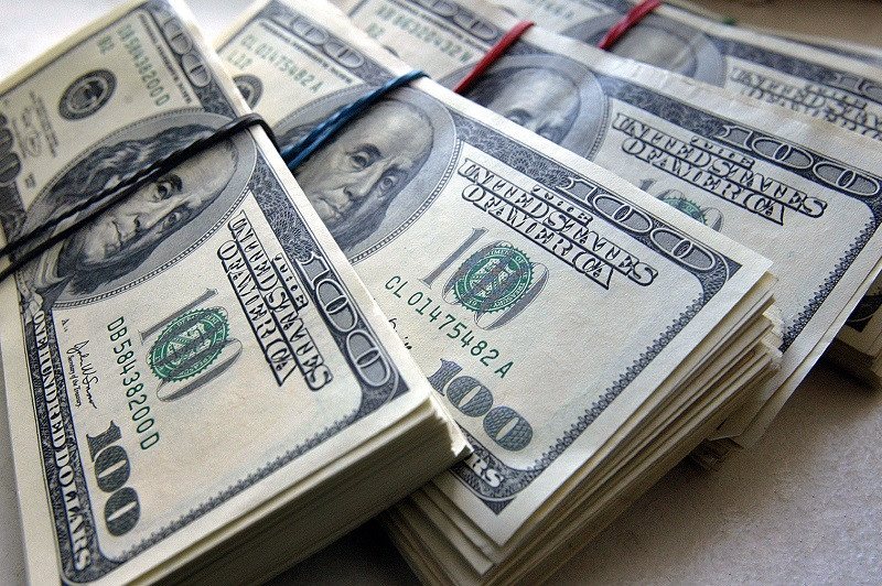 Почему доллар вырос на слабом отчете по ВВП США